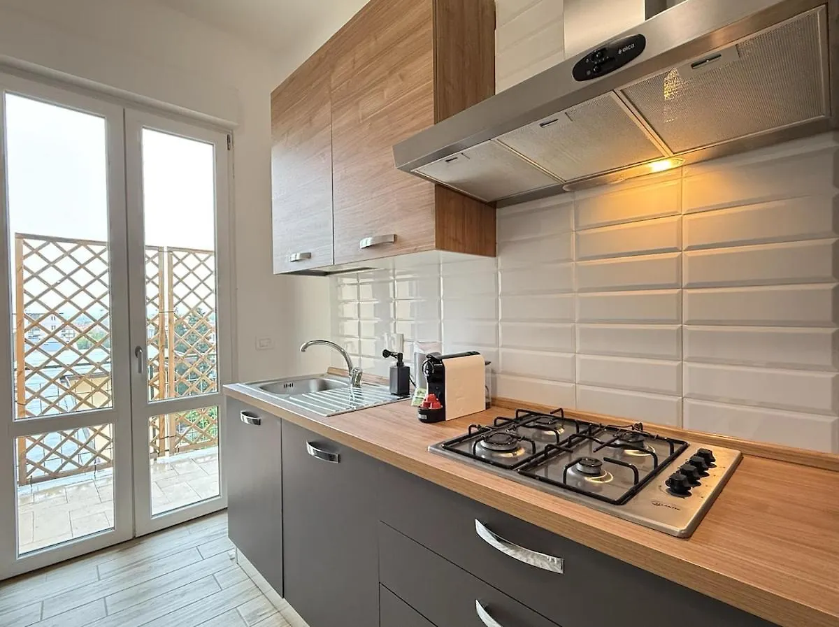 Modern 5Th Floor Apartment - 20 Minuti Da Firenze Sesto Fiorentino 0*,  Italy